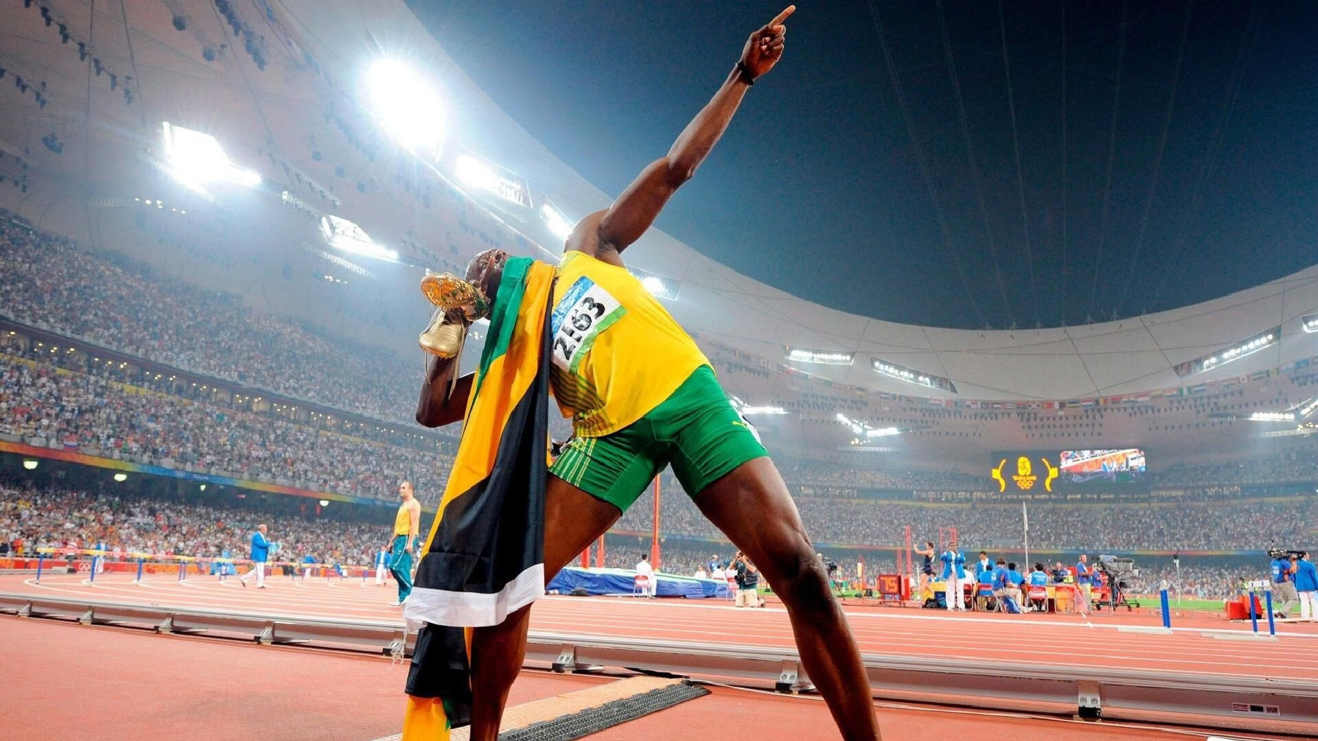 舞台越大越强！约基奇再证巨星本色，火箭青年军掀翻老鹰展露锋芒