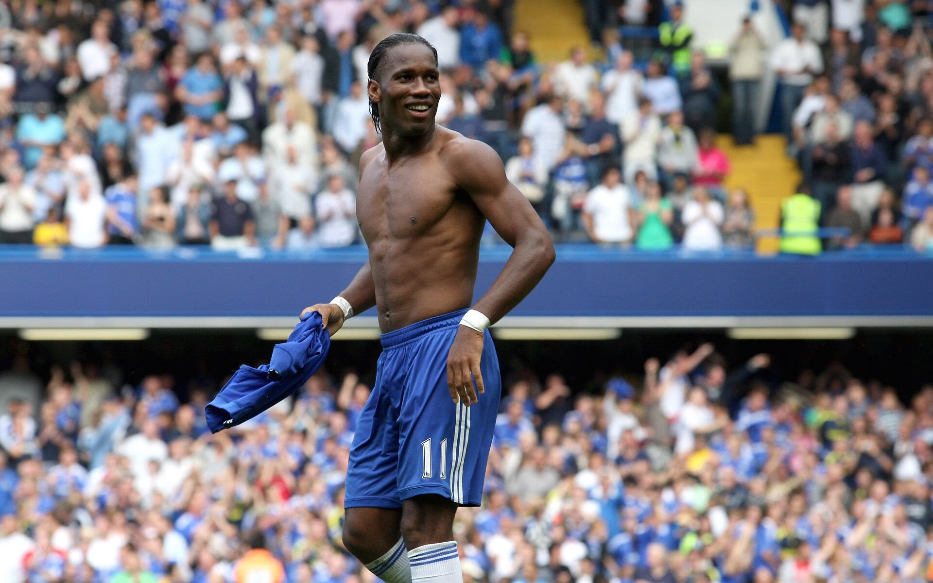 公牛踏平上海队，欧冠淘汰赛的东方寓言与绿茵场上的文明角力